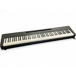 Used Yamaha P143 Keyboard Workstation