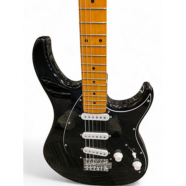 Used Peavey Raptor Custom Black Solid Body Electric Guitar