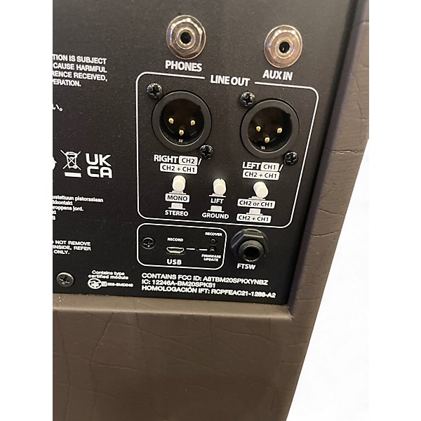 Used Fender Acoustic SFX II Guitar Combo Amp