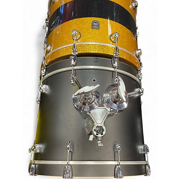 Used Yamaha 4 Piece Tour Custom Licorice Satin Drum Kit