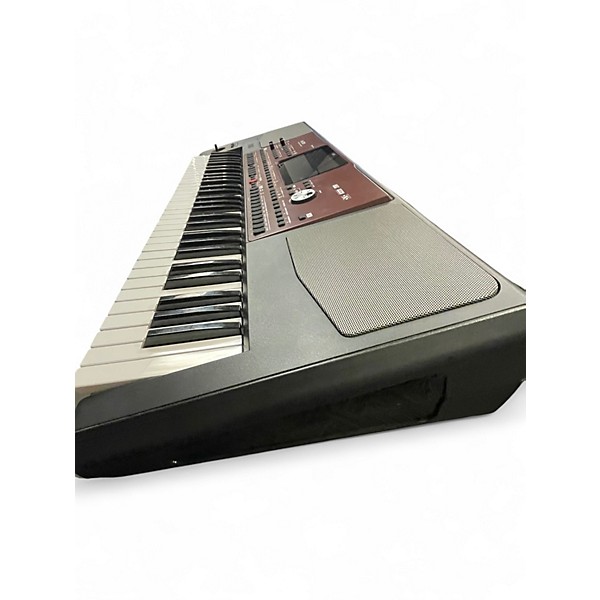 Used KORG PA700 Arranger Keyboard