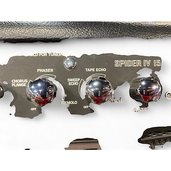 Used Line 6 Spider IV 15W 1X8 Guitar Combo Amp