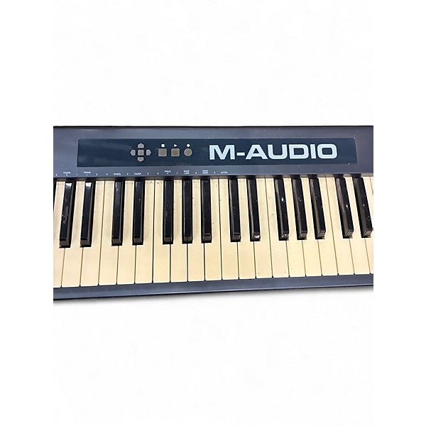 Used M-Audio KEYSTATION 88 Keyboard Workstation