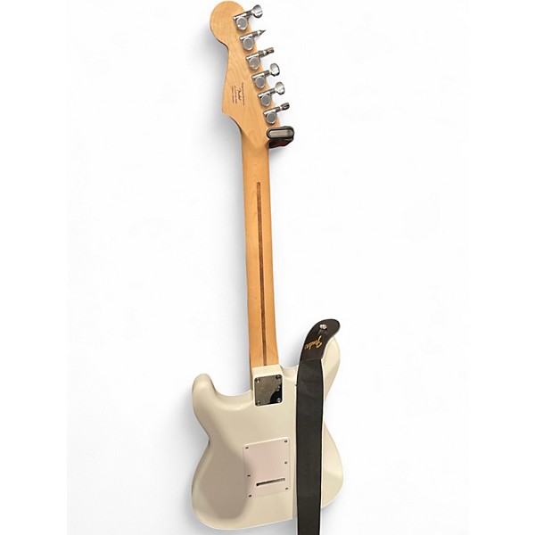 Used Squier Affinity Stratocaster Arctic White Solid Body Electric Guitar
