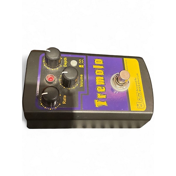 Used Moen Effect Lab tremolo Effect Pedal