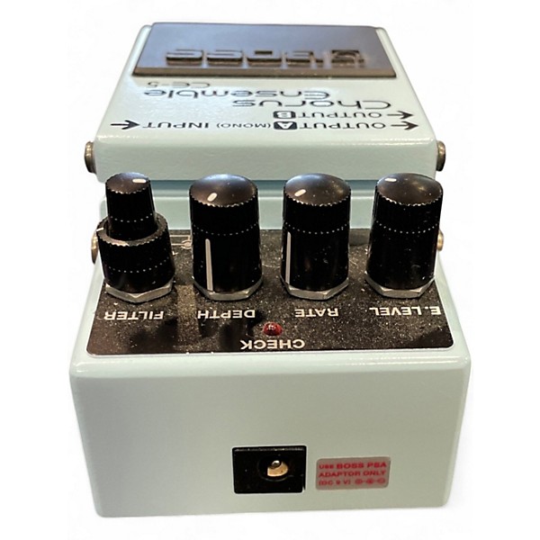 Used BOSS CE5 Chorus Ensemble Effect Pedal