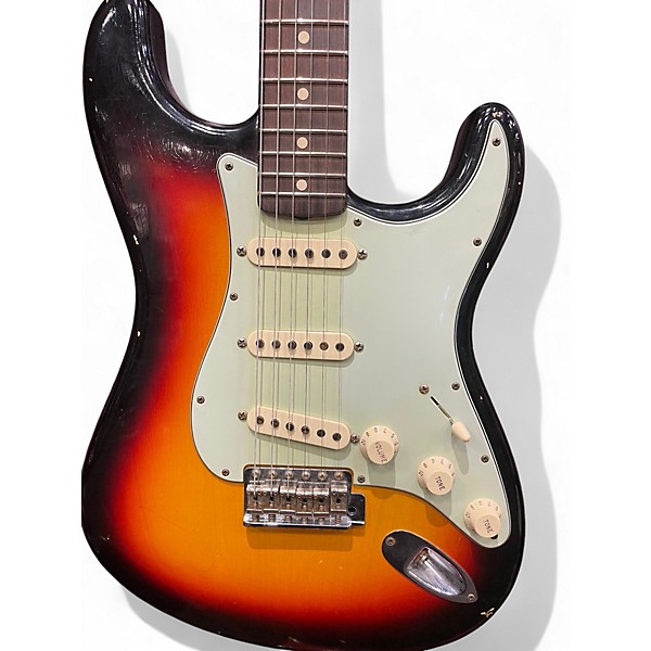 Used 2015 Fender CUSTOM SHOP 1962 JOURNEY MAN WILLCUT 2 Color Sunburst Solid Body Electric Guitar