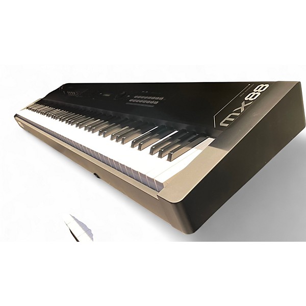 Used Yamaha MX88 Synthesizer