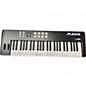 Used Alesis V49 49-Key MIDI Controller thumbnail