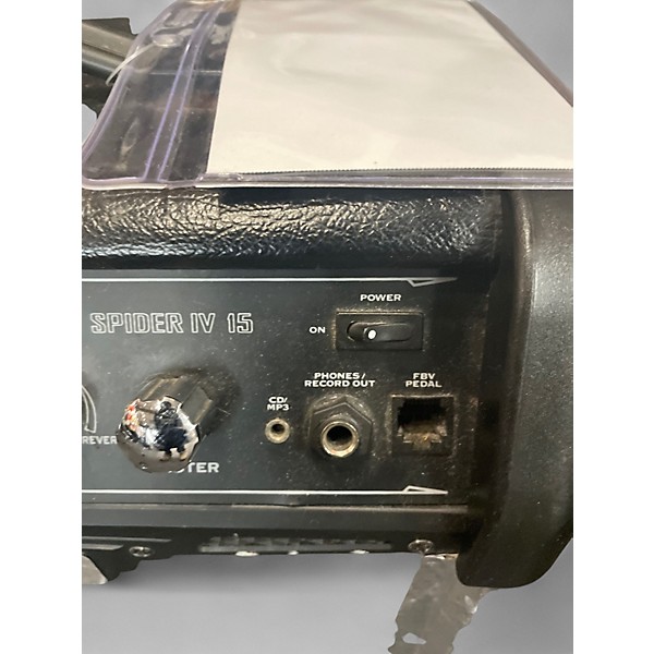 Used Line 6 Spider IV 15W 1X8 Guitar Combo Amp