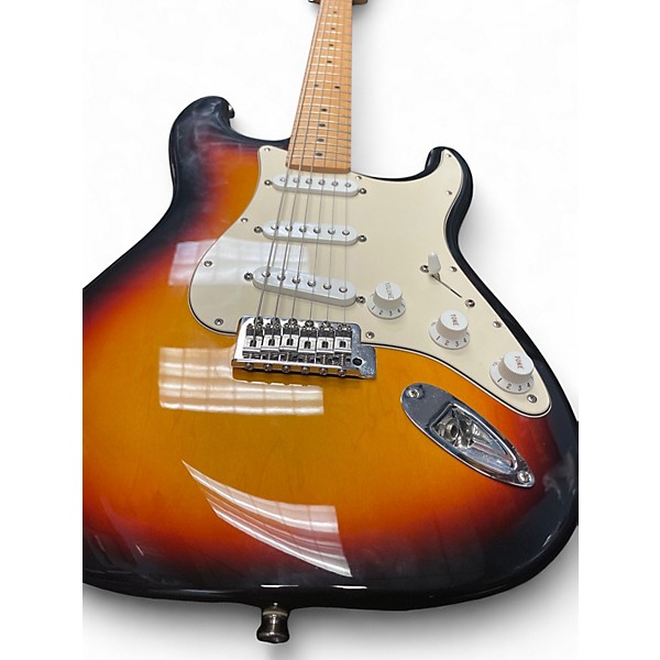 Used Fender Player Stratocaster 2 Color Sunburst Solid Body Electric Guitar