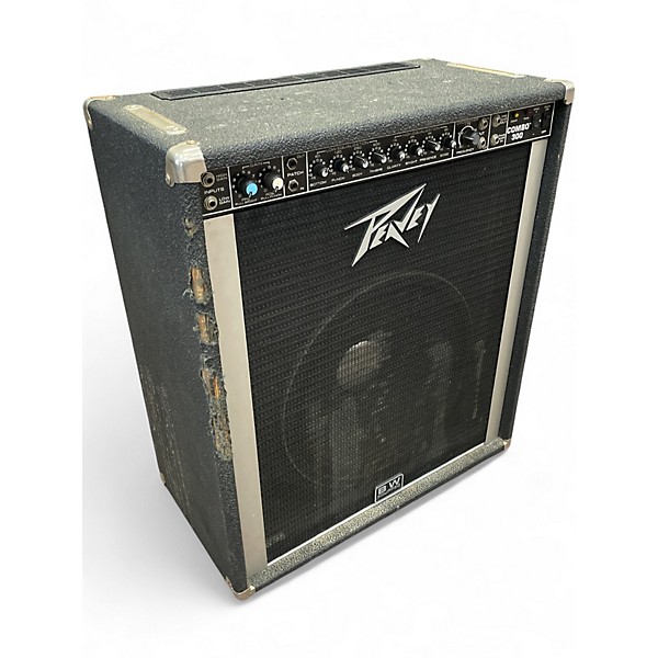 Used Peavey Combo 300 Bass Combo Amp