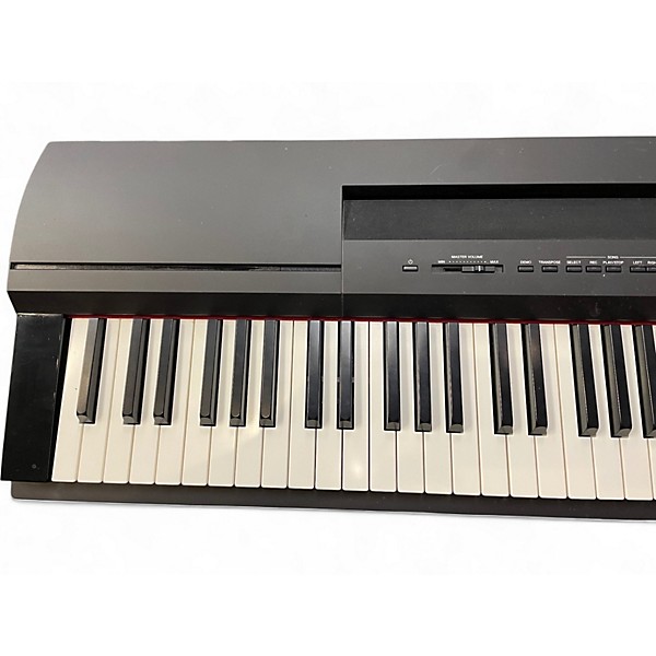 Used Yamaha P225 Keyboard Workstation