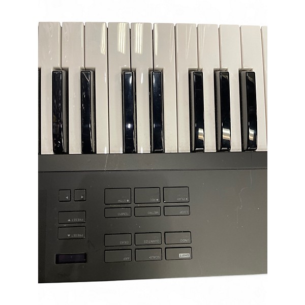 Used Native Instruments Komplete Kontrol A61 MIDI Controller