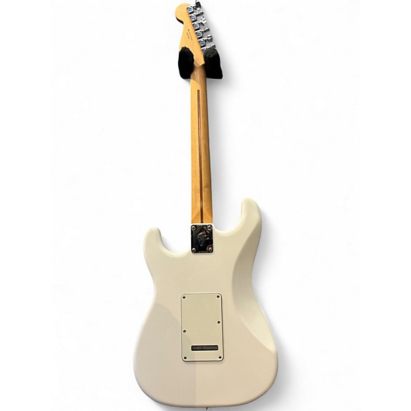 Used Fender Player Stratocaster Alpine White Solid Body Electric Guitar