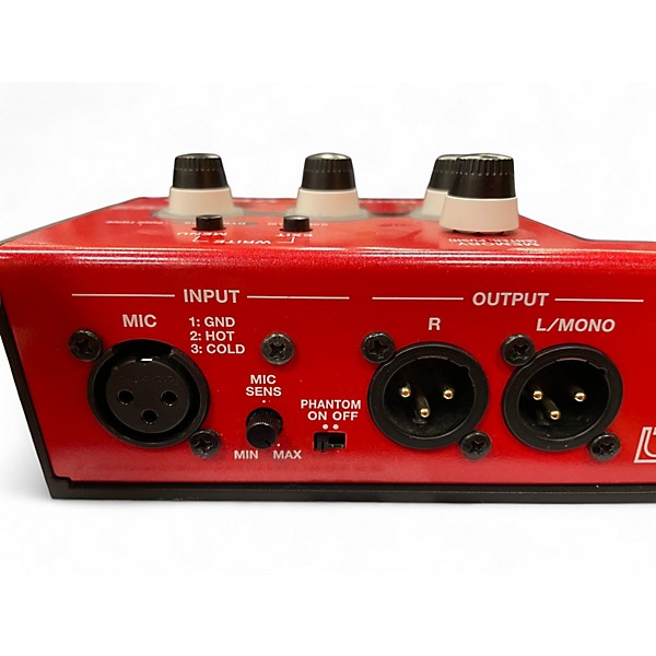 Used BOSS ve-22 vocal performer Vocal Processor