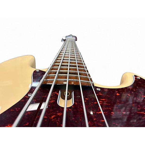 Used Sire MARCUS MILLER V5 ROASTED MAPLE NECK VINTAGE CREAM Electric Bass Guitar