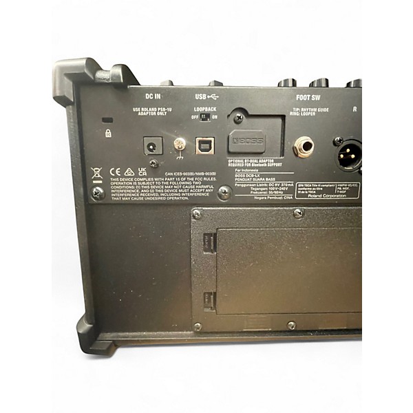 Used BOSS dual cube lx Bass Combo Amp