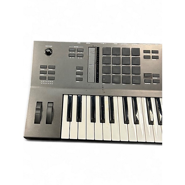 Used Akai Professional MPC Key 61 Keyboard Workstation