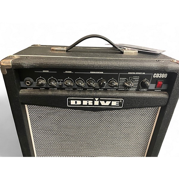 Used Drive CD300 Guitar Combo Amp