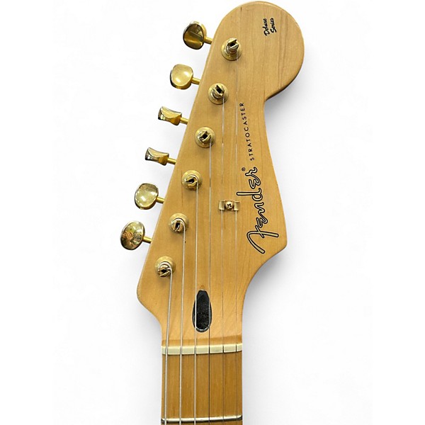 Used Fender Deluxe Player's Stratocaster 3 Color Sunburst Solid Body Electric Guitar