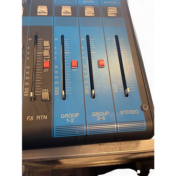 Used Yamaha MG16XU Unpowered Mixer