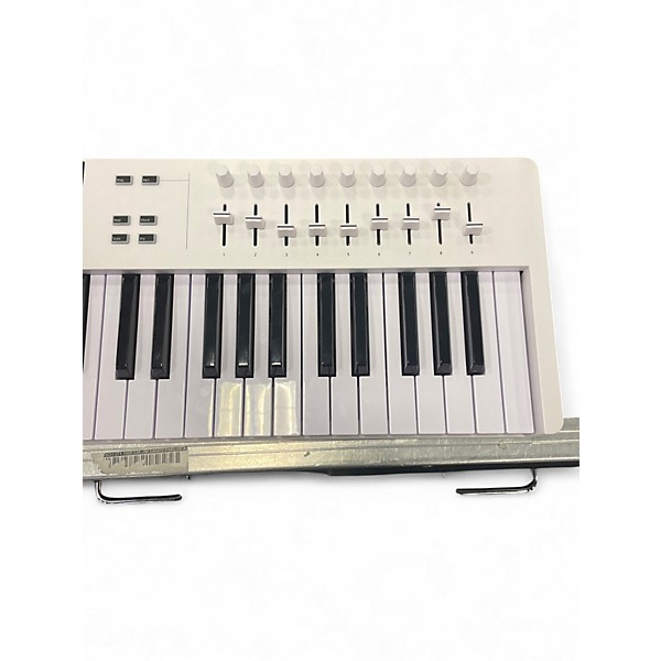 Used Arturia Keylab Essential 61 MIDI Controller