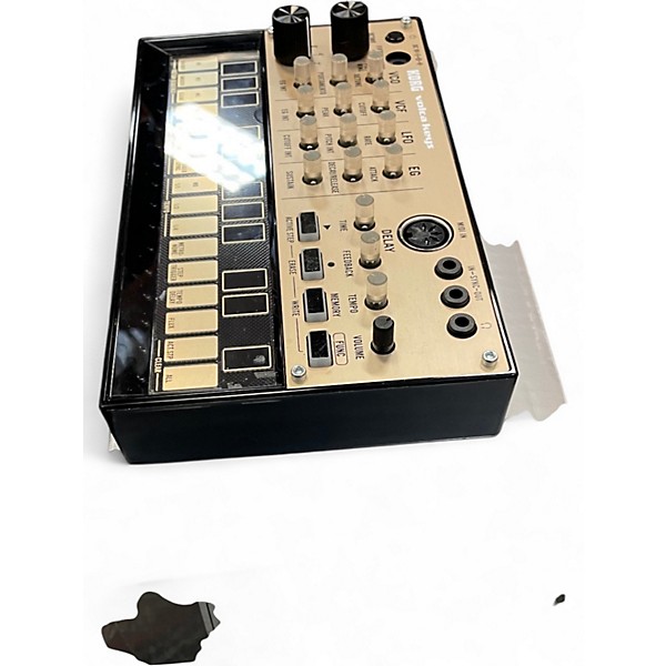 Used KORG volcakeys Synthesizer