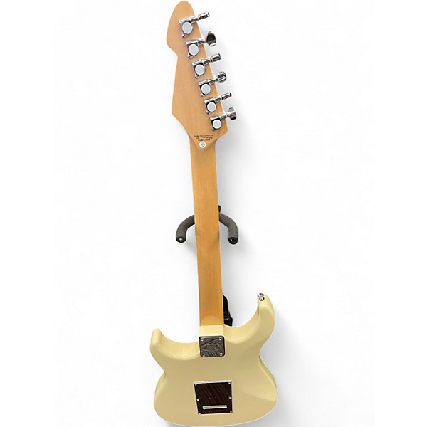 Used Peavey RAPTOR PLUS OLYMPIC WHITE Solid Body Electric Guitar