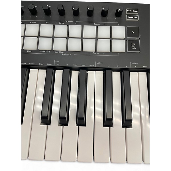 Used Novation Launchkey 25 Key MIDI Controller