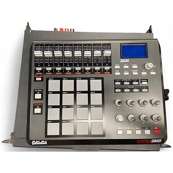 Used Akai Professional MPD32 MIDI Controller
