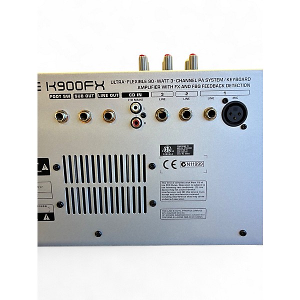 Used Behringer ULTRATONE K900FX Keyboard Amp