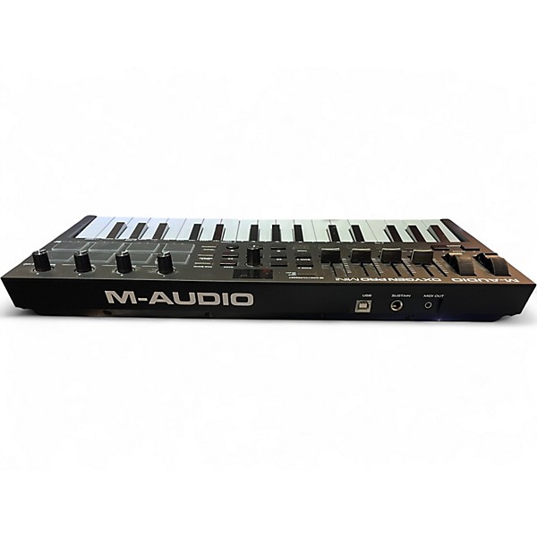Used M-Audio OXYGEN PRO MINI MIDI Controller