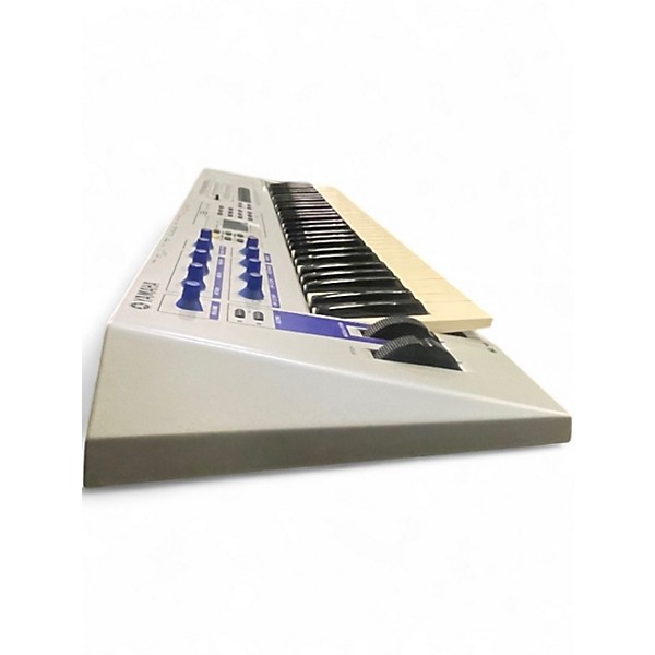 Used Yamaha CS2X Keyboard Workstation