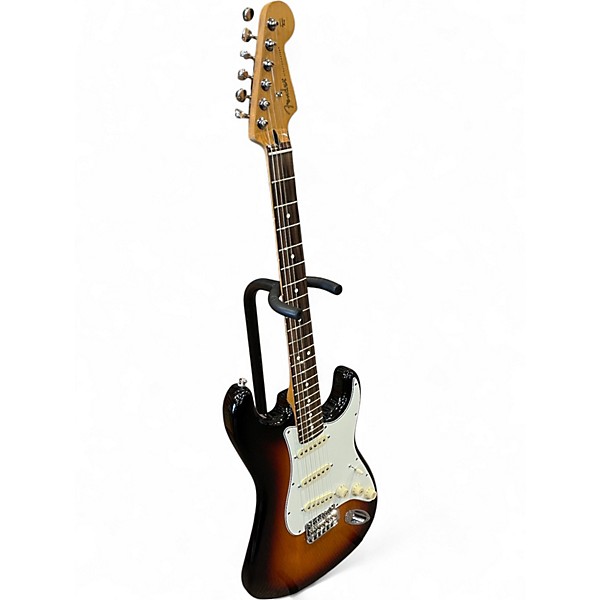 Used 2024 Fender PLAYER II STRATOCASTER 3 Tone Sunburst Solid Body Electric Guitar