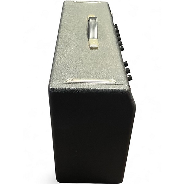 Used Fender Deluxe Reverb 22W 1x12 Tube Guitar Combo Amp