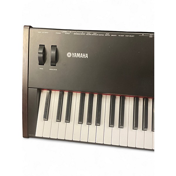 Used Yamaha S80 Keyboard Workstation