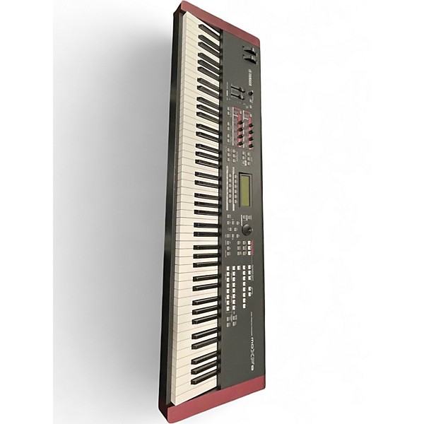 Used Yamaha MOXF8 88 Key Keyboard Workstation