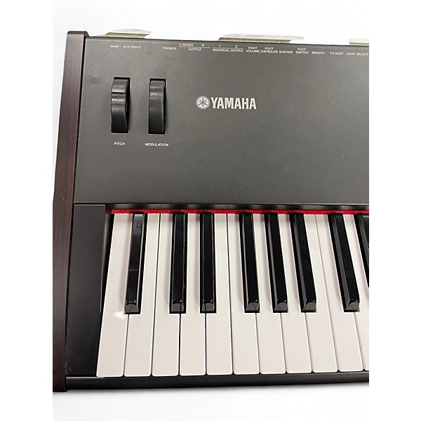 Used Yamaha S80