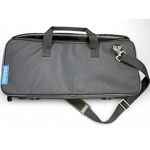 Used Pedaltrain METRO 20 Pedal Board