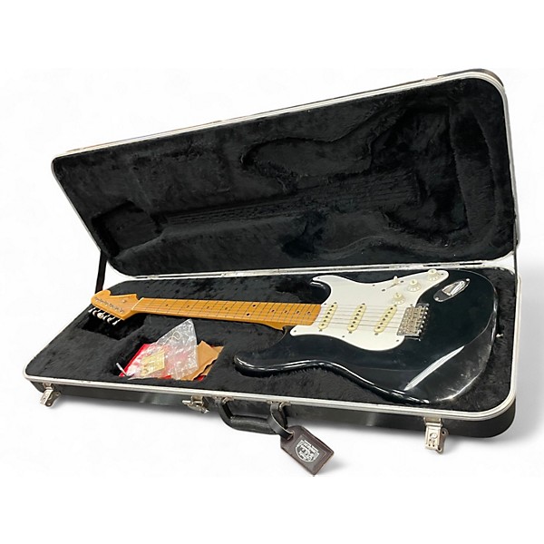 Used 1991 Fender ST54 STRATOCASTER Black Solid Body Electric Guitar