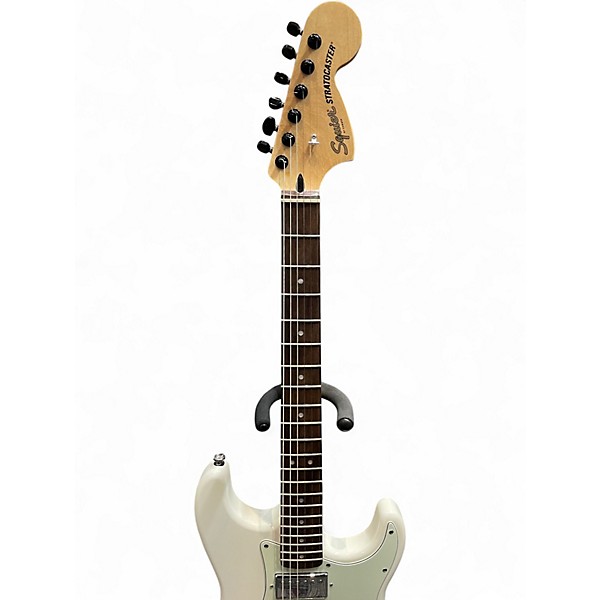 Used Squier Affinity Stratocaster Olympic White Solid Body Electric Guitar