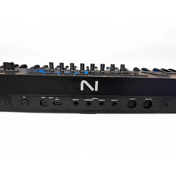 Used Native Instruments Komplete Kontrol S61 MK2 MIDI Controller