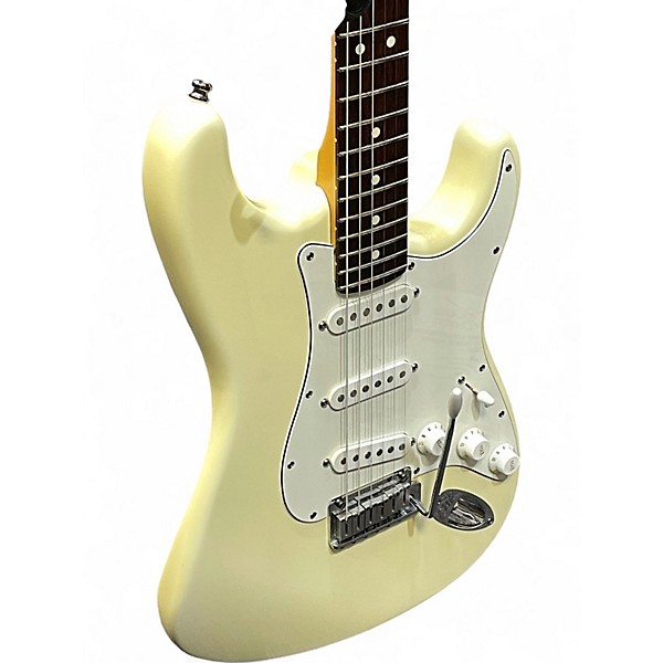 Used Fender American Deluxe Stratocaster Olympic White Solid Body Electric Guitar