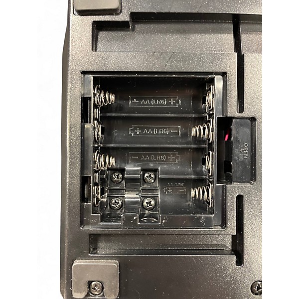 Used BOSS GT1B Bass Effect Pedal