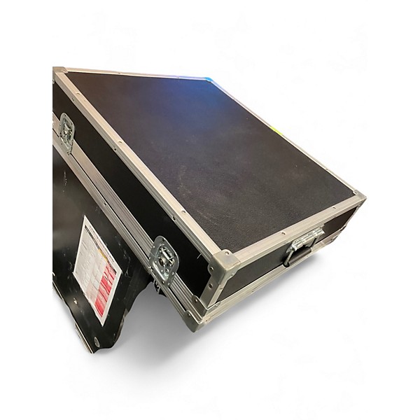 Used Yamaha EMX5000-20 Powered Mixer