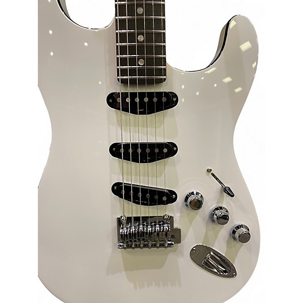 Used Fender AERODYNE STRATOCASTER WHITE BRIGHT WHITE Solid Body Electric Guitar