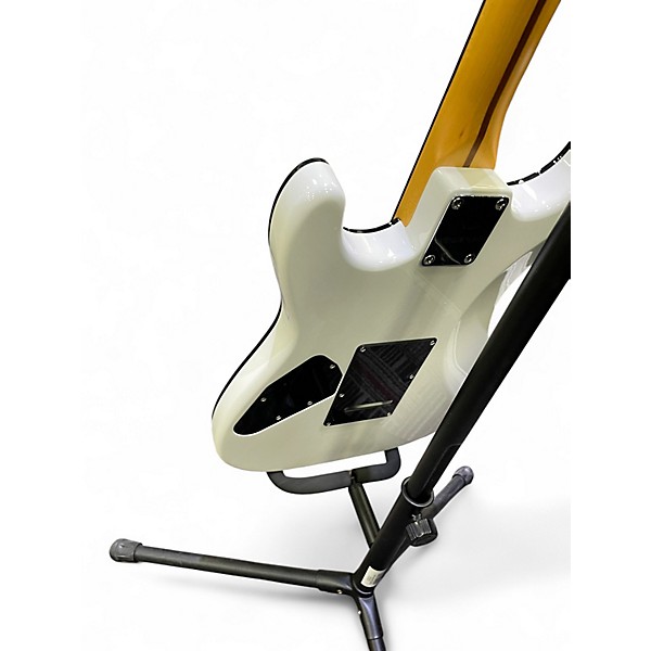 Used Fender AERODYNE STRATOCASTER WHITE BRIGHT WHITE Solid Body Electric Guitar