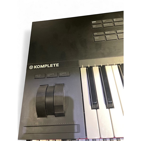 Used Native Instruments Komplete Kontrol S49 MIDI Controller
