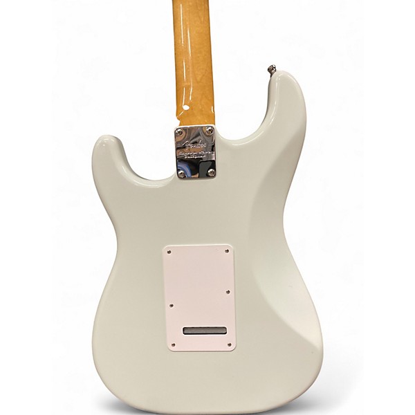 Used Fender Classic Player '60s Stratocaster Sonic Blue Solid Body Electric Guitar